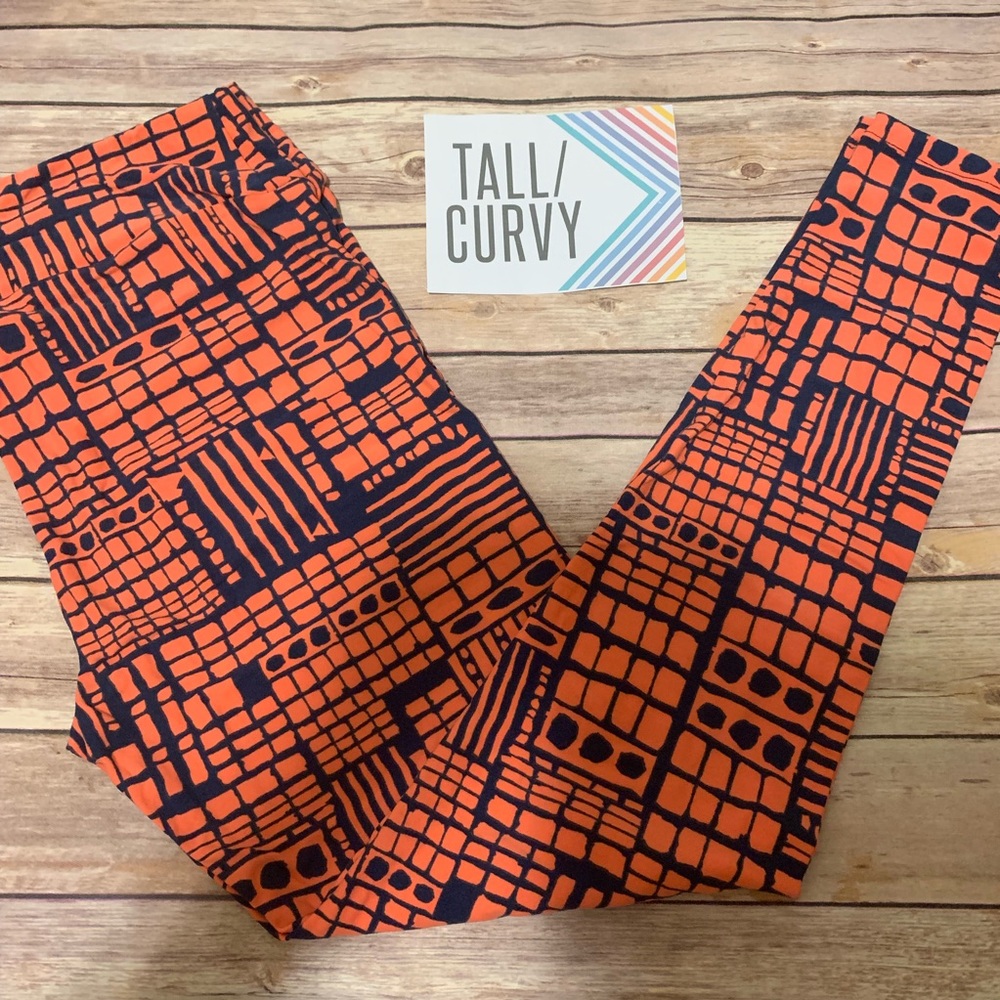 LuLaRoe Tall&Curvy Leggings